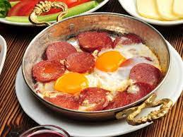 SUCUKLU YUMURTA / EGGWİTH SAUSAGE